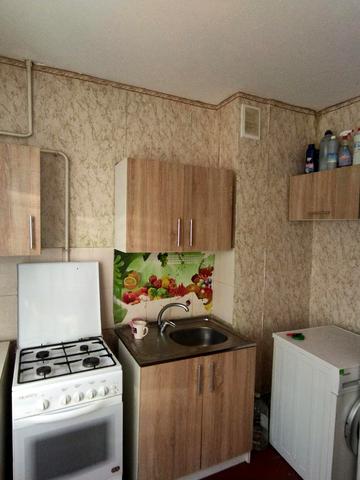 Польова пл., 13