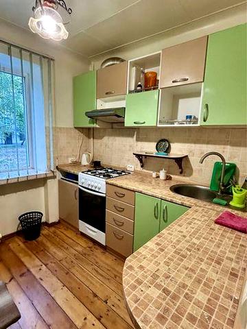 Сдам 1 к квартиру метро Бот. Сад, ул. Есенина, 10