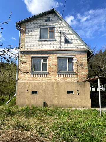 Продам  будинок-дача в мальовничому місці село  Здвижівка