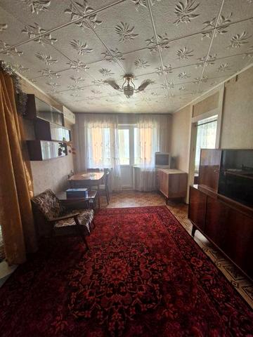 Продаж 2х кімнатної квартири Володимира Великого ( біля Олімпу)