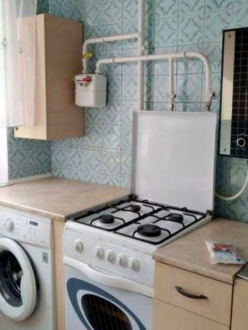 Продам 3 комнатную ,3 этаж,пос 40 лет