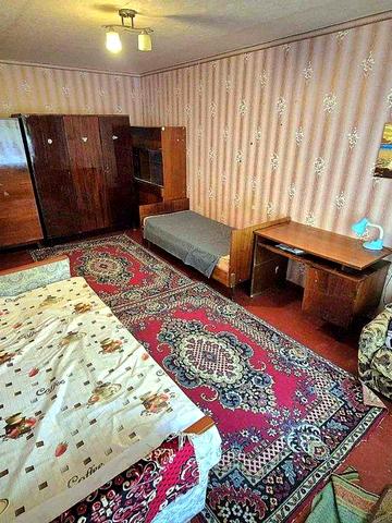 Здам  Будинок. Провулок Спускний