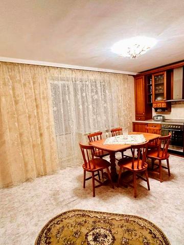 3 кім. Кв. Грушевського/Гоголя  108 м2 Цег. 3 поверх