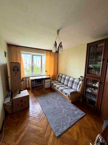 Продаж 3-кімн. квартири 2 хв до Метро Дарниця .Олександра Малишка 3 . БЕЗ % КОМІСІЇ !!!
