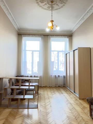 Тираспольська вул., 13