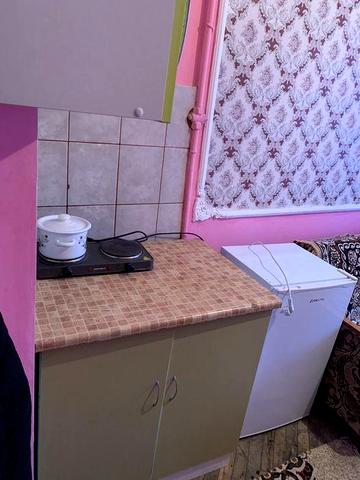 Знається квартира ( кавалерка)  на привокзальній.