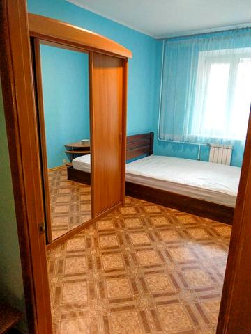 Червоної Калини просп. (Володимира Маяковського), 12