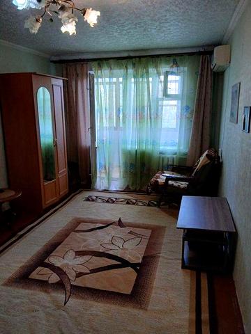 Сдам 1-к.квартиру в Лесках на Карпенка
