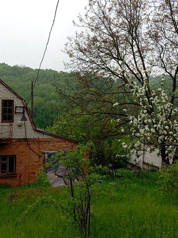 Терміновий продаж будинку- Дачі в с.Велика Вільшанка!В мальовничому місці!Ціну знижено!