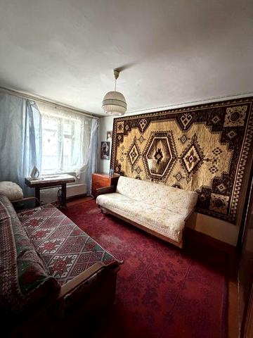 Продам 2 х ком квартиру.Одесская