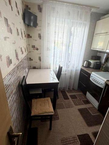 Продаж 2 к  Потапова( Доманицького) 4, програми!