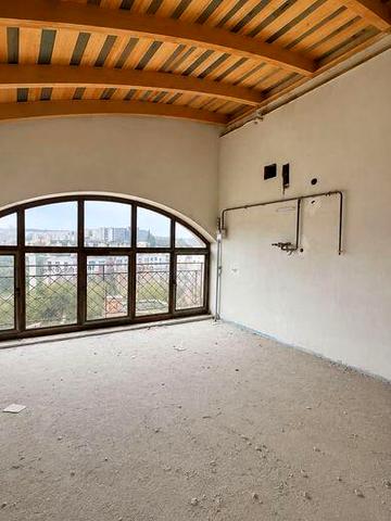 Продам 2-кім квартиру 123м² в клубному будинку біля парку "Погулянка"