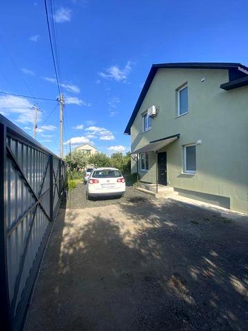 Продам будинок, район вул. Дубнівська