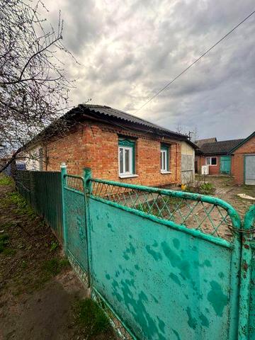 Терміновий Продаж 1/2 частини будинку