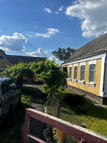 Продам Дім місто Узин