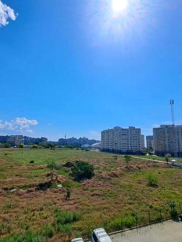 Квартира двостороння з терасою вул. Шевченка 12, 4 поверх. 50,3 м²
