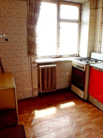 Продається, світла двокімнатна роздільна квартира вул. Олешківська, 4-6/2, одна зупинка ст. м. Сирець, ст. м. Дорогожичі.