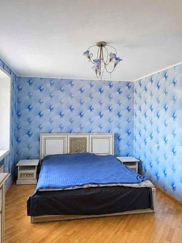 Сдам на срок до 4 месяцев. 3 к. Декабристов, 12/37, м. Харьковская 5 мин.