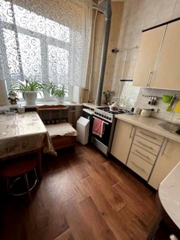 Сдам 2 комнатную квартиру
