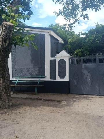Продам будинок  калинова 244