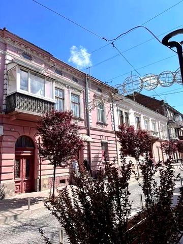 Продається 1 кімнатна квартира в історичному центрі міста, вул. Чорновола