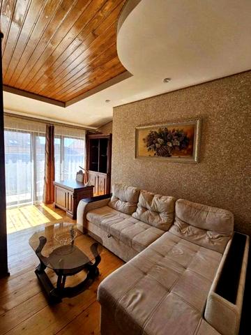 None 185000 USD