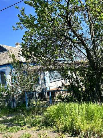 Дом в Ингулецком раене , село Розовка