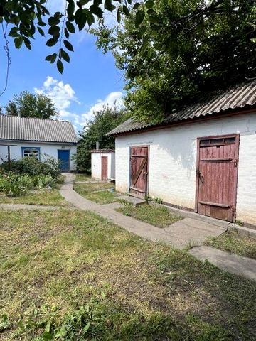 Продам приватизований будинок