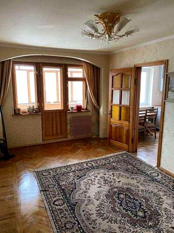 Продам 3-х кімнатну квартиру , Нові Будинки, Жасміновий бульвар 11