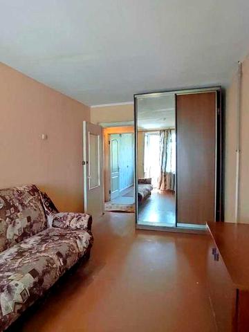 Здам власну 2-к. квартиру біля метро 23 Серпня.