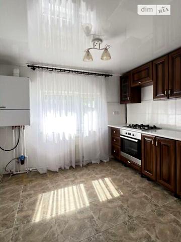 Продаж 3к Квартира Соборна вулиця