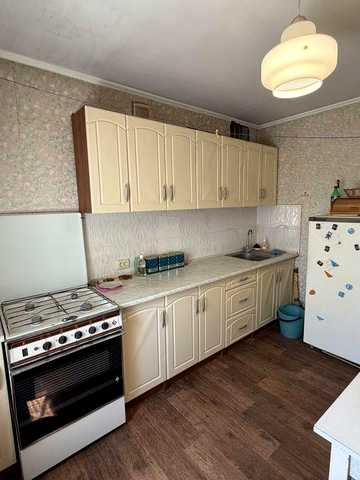 Продаж 3к квартири в Центрі, вул. Галини Петрової