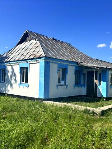Продам будинок в селі Тарасівка Білоцерківського району Маловільшанської громади з чудовим розташуванням