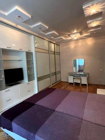 Сдам! 3 к.кв. с ремонтом в центре,ТРЦ  Никольский, Майдан Конституции