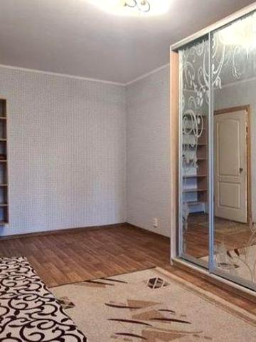 Гарна 1 кім.кв.в р-ні Бойова