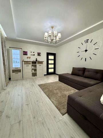 Оренда 2к квартири вул.Олени Пчілки р-н Позняки
