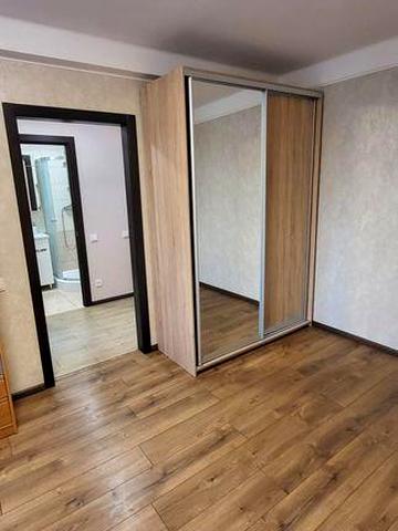 Здається однокімнатна квартира малий ринок вул.Запорізька