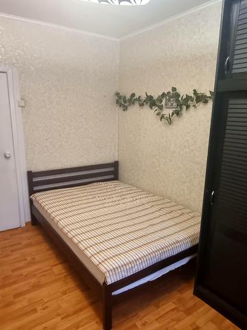 Червоної Калини просп. (Володимира Маяковського), 22