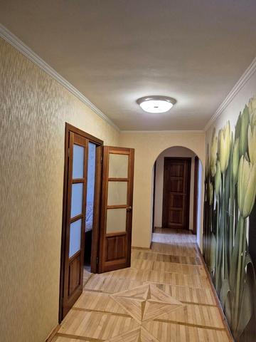 None 81900 USD