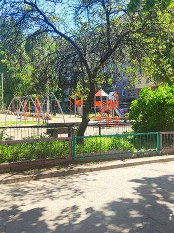 Продаж 3 кім. квартири , 8 поверх лівий берег