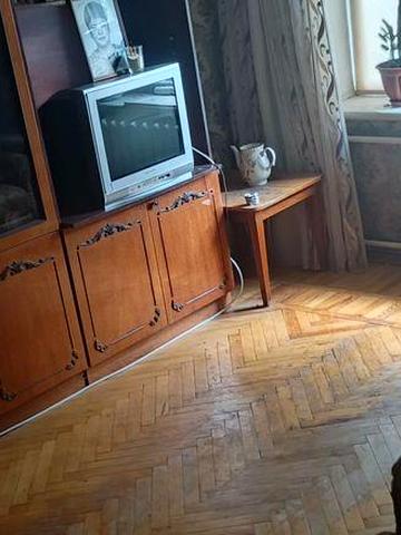 Продам квартиру в центрі на Лятошинського 100м до Михайлівскої