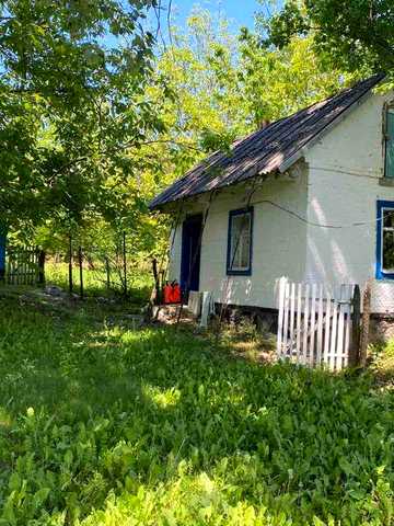 Продам будинок 0,5 га землі