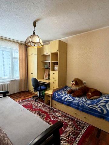 Продаж 2-к квартири на Круговій