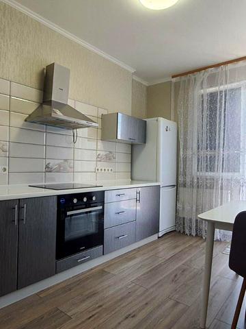 Люстдорфська дор. (Черноморская), 100б