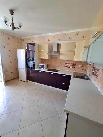 Продам 3кімн.кварт. 75м2 Чавдар 18 Патріотика ЖК Молодіжний квартал