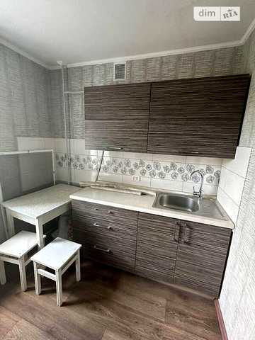Продаж 1к Квартира Небесної Сотні проспект