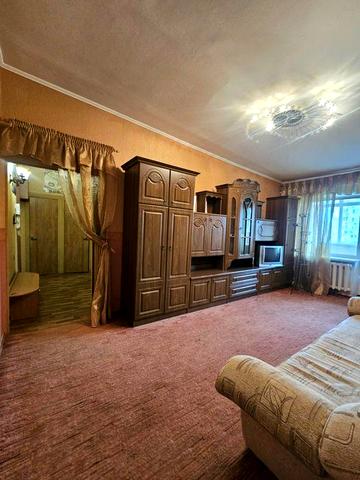 Продаж 4-к квартири 65кв. б-р Верховної Ради  22 . м Лівобережна. Без комісії
