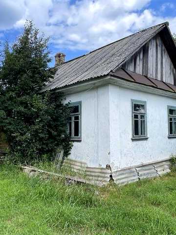 Терміново продаж будину і земельної ділянки.