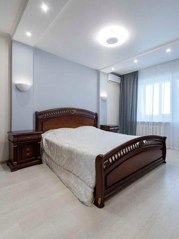 Продаж 3 кімнатної квартири метро Позняки Олени Пчілки 4