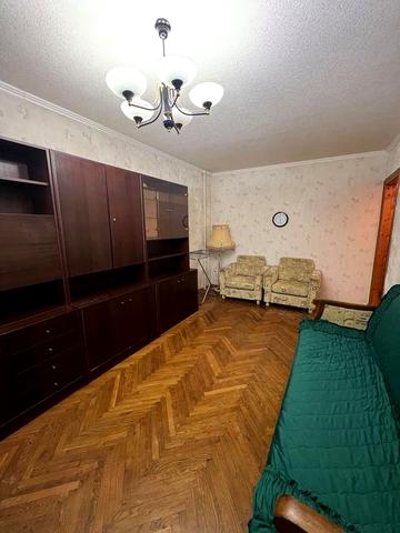 Сдам 2-х комн.кв.Салтовка,607 м/р,Героев Труда 54а
